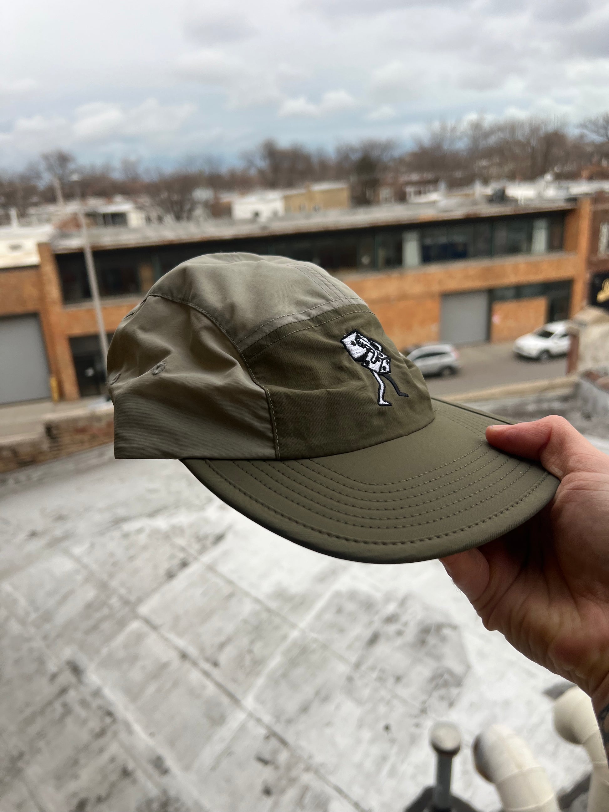 Dyse Man 5 panel Hat - but.city