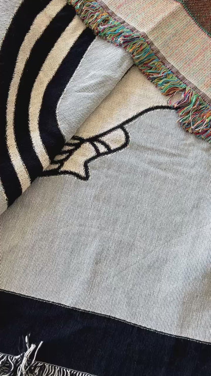 Circle People Woven Blanket video - but.city