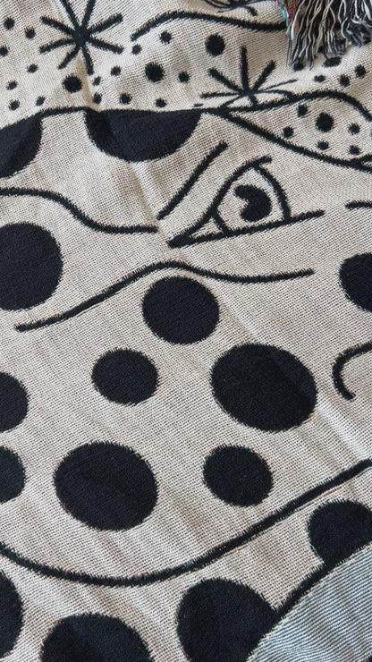 3 Dogs Woven Blanket video - but.city