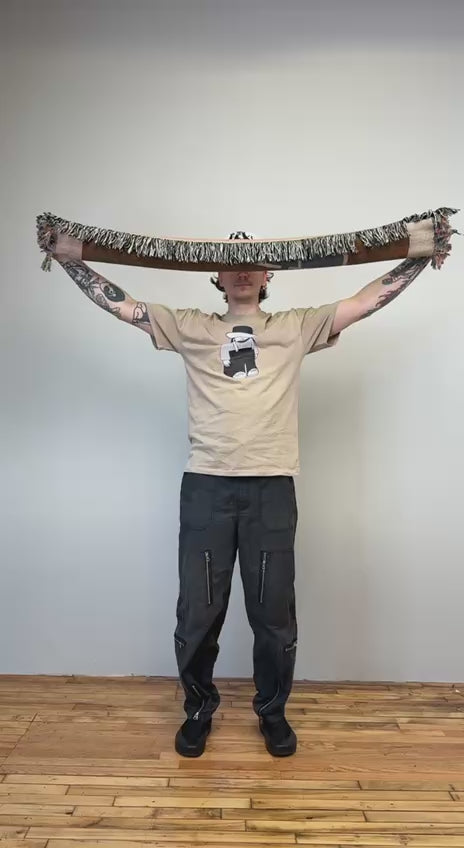 Workroom Woven Blanket video - but.city