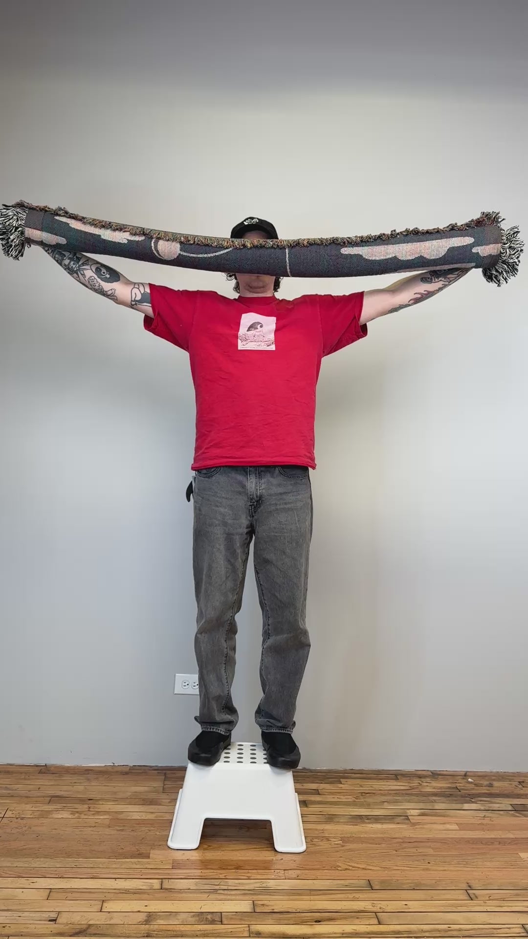 Bee Man Woven Blanket video - but.city